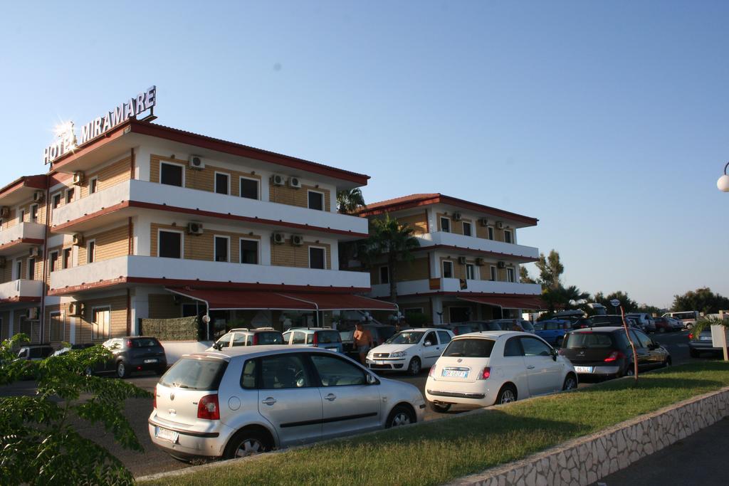 Cirò Marina Hotel Miramare מראה חיצוני תמונה
