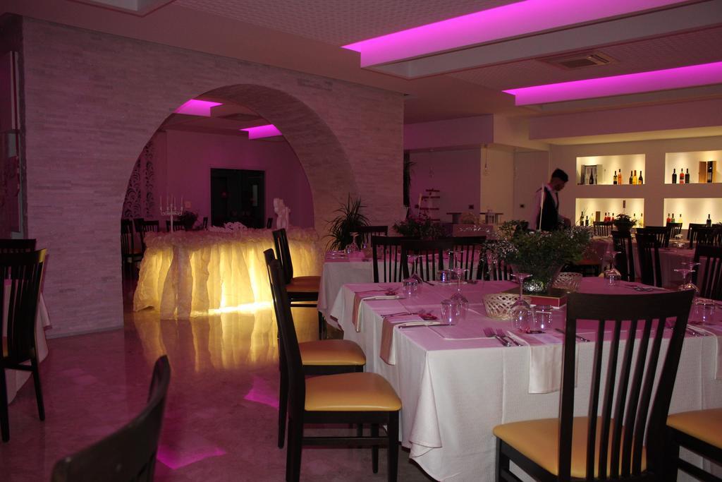 Cirò Marina Hotel Miramare מראה חיצוני תמונה